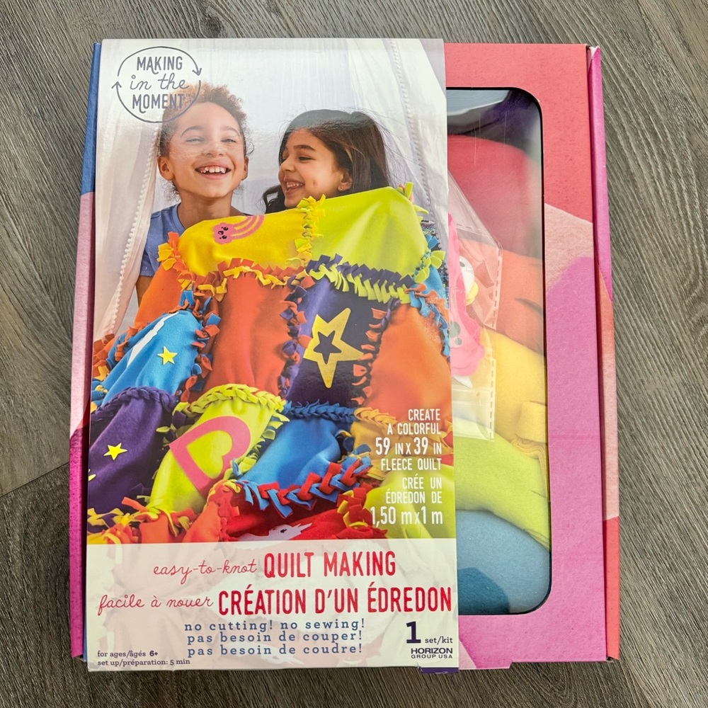 NEW Making in the Moment Easy-to- Knot Quilt Making Colorful Fleece Kit